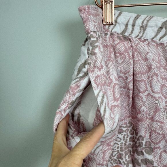 JOHNNY WAS WORKSHOP | Jayla Linen Pink Animal Print Shorts Women’s Size Medium - Picture 6 of 12